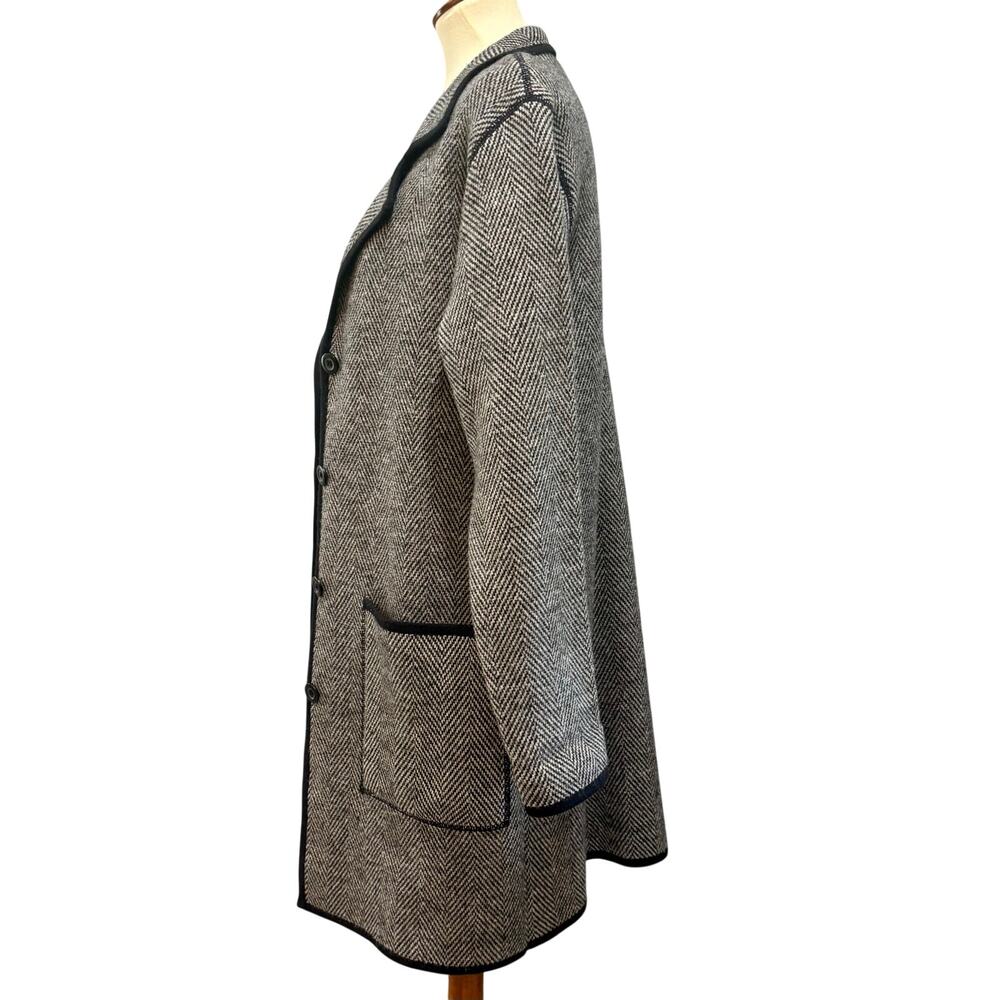 Gray Herringbone 100% Wool Long Cardigan White Black Librarian Chic Old Money - Picture 3 of 10